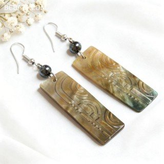 Special Offer Shell Earrings New Design Originally Handmade in Bali